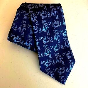 BRIONI navy 100% silk blue paisley patterned tie. Made in Italy! EUC 💪